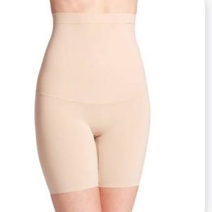 SPANX Shape my day firm control hi-wasted M